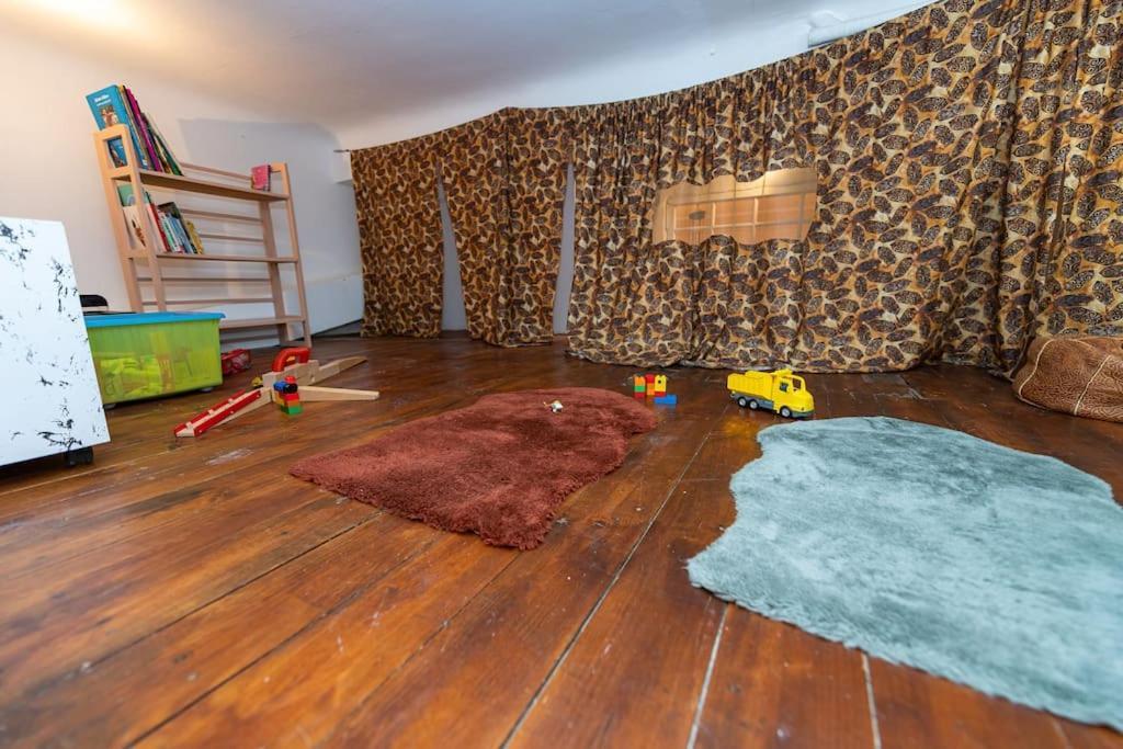 Anna-Maria : Grand Appartement 10 Personnes+Parking Prive -Actif+ Location- Marseille Exterior photo